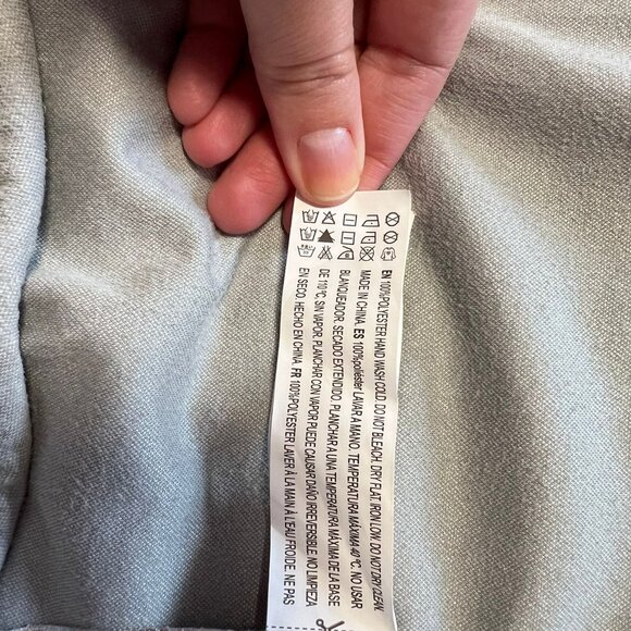 Cute bomber style jacket - flashy Silver Jacket Size P - Forever 21 - Picture 6 of 6